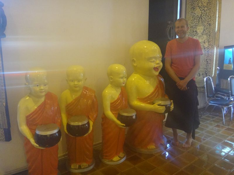 Fünf Mönche         